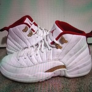 Jordan 12 "Fiba" size 7